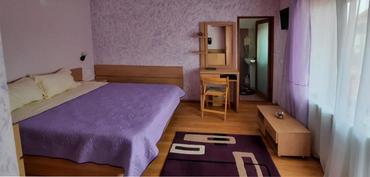 Hotel Bella Daria Cimpulung Exteriér fotografie